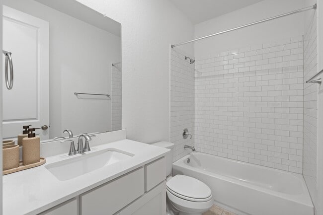 Building Photo - 7602 Zinnia Blossom Ln