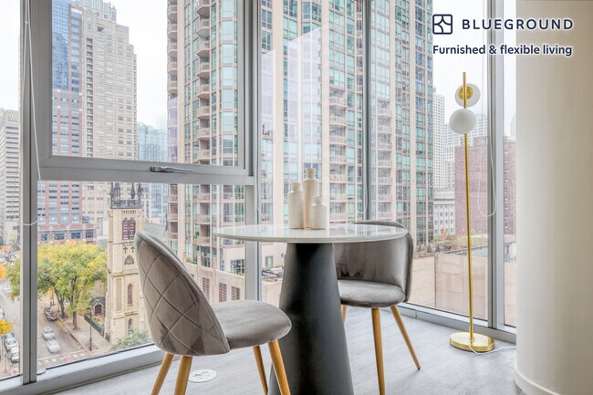 Building Photo - 8 E Huron St