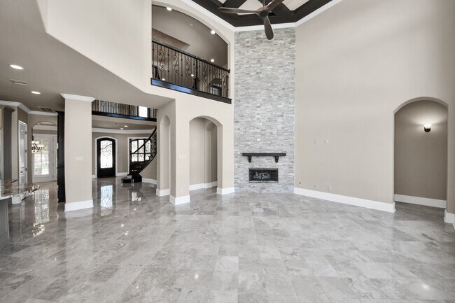 Building Photo - 25627 Fleming Lodge Ln