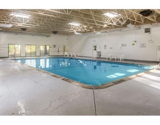 Building Photo - 13 Strawberry Bank Rd