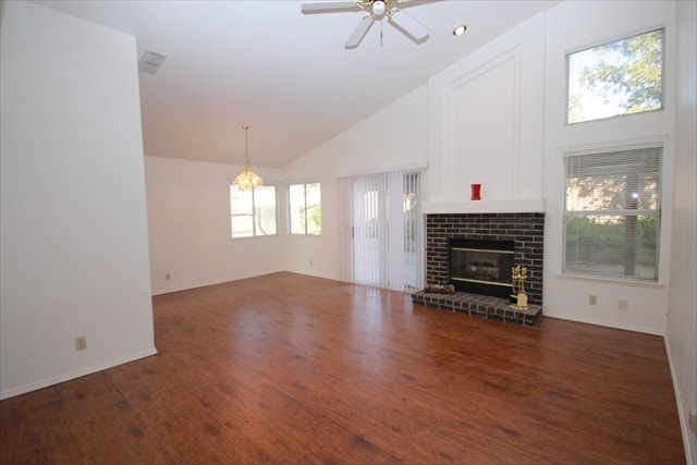 Building Photo - Gorgeous Antelope Home