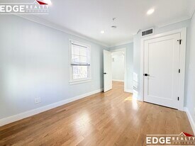 Building Photo - 16 Lopez Ave