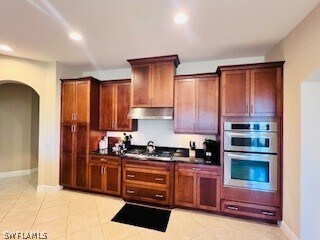 Building Photo - 2547 Marquesa Royale Ln