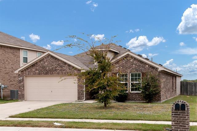Building Photo - 5100 Royal Springs Dr