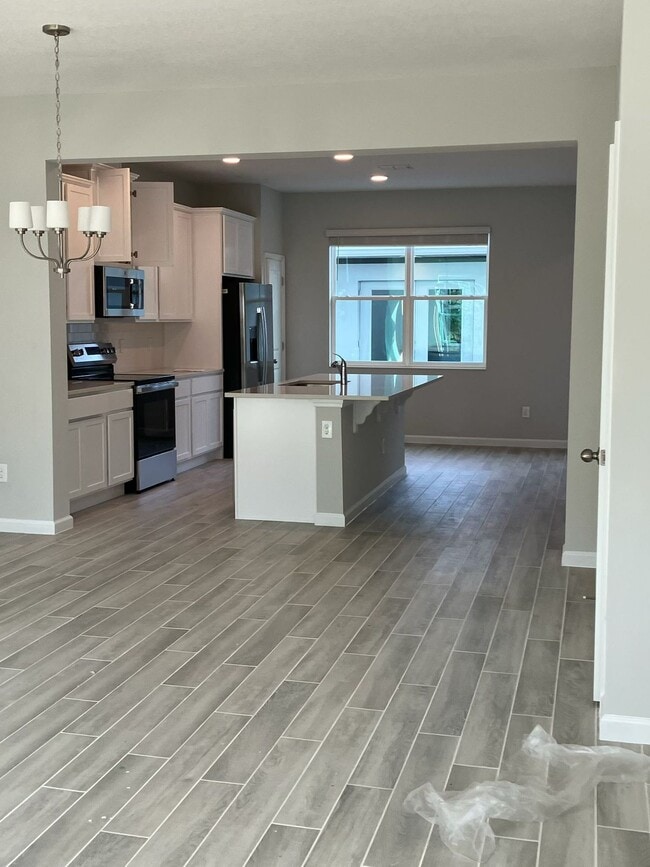 Building Photo - 15523BBS