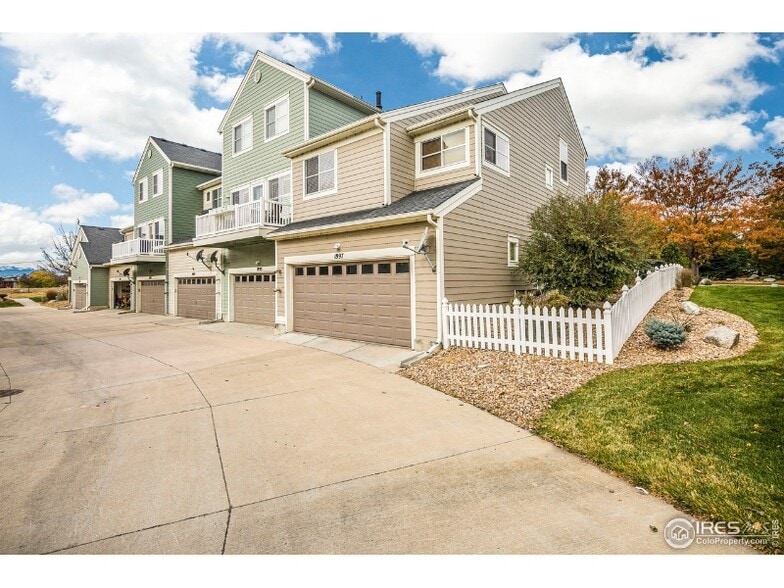 Building Photo - 1997 Halfmoon Cir