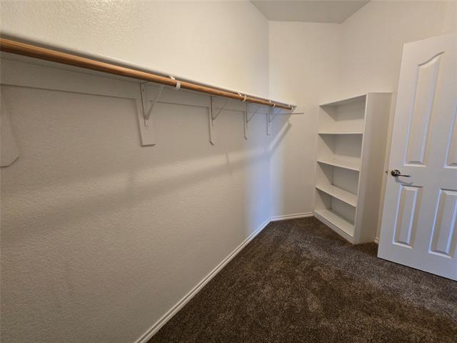 Building Photo - 624 Caravan Dr