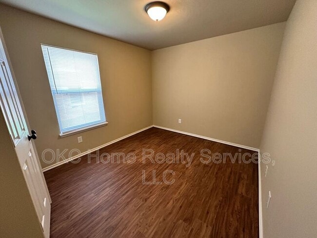 Building Photo - 2620 NW 183rd St