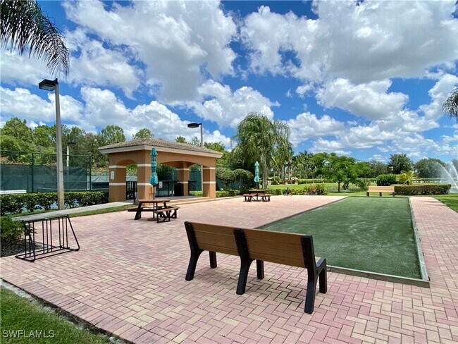 Building Photo - 1840 Florida Club Cir