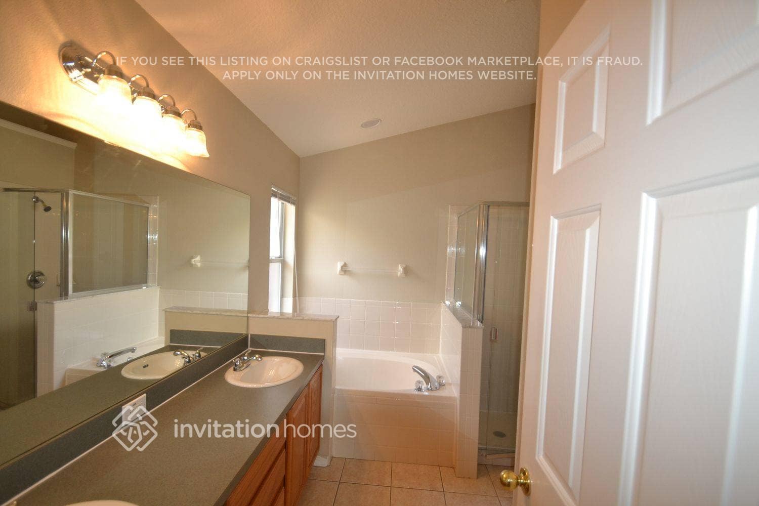 Building Photo - 7029 Colony Pointe Dr