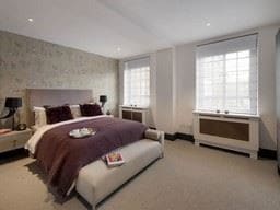 Building Photo - 240 S Olive St