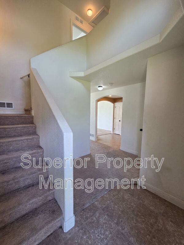 Building Photo - 3921 Gunsmoke Rd