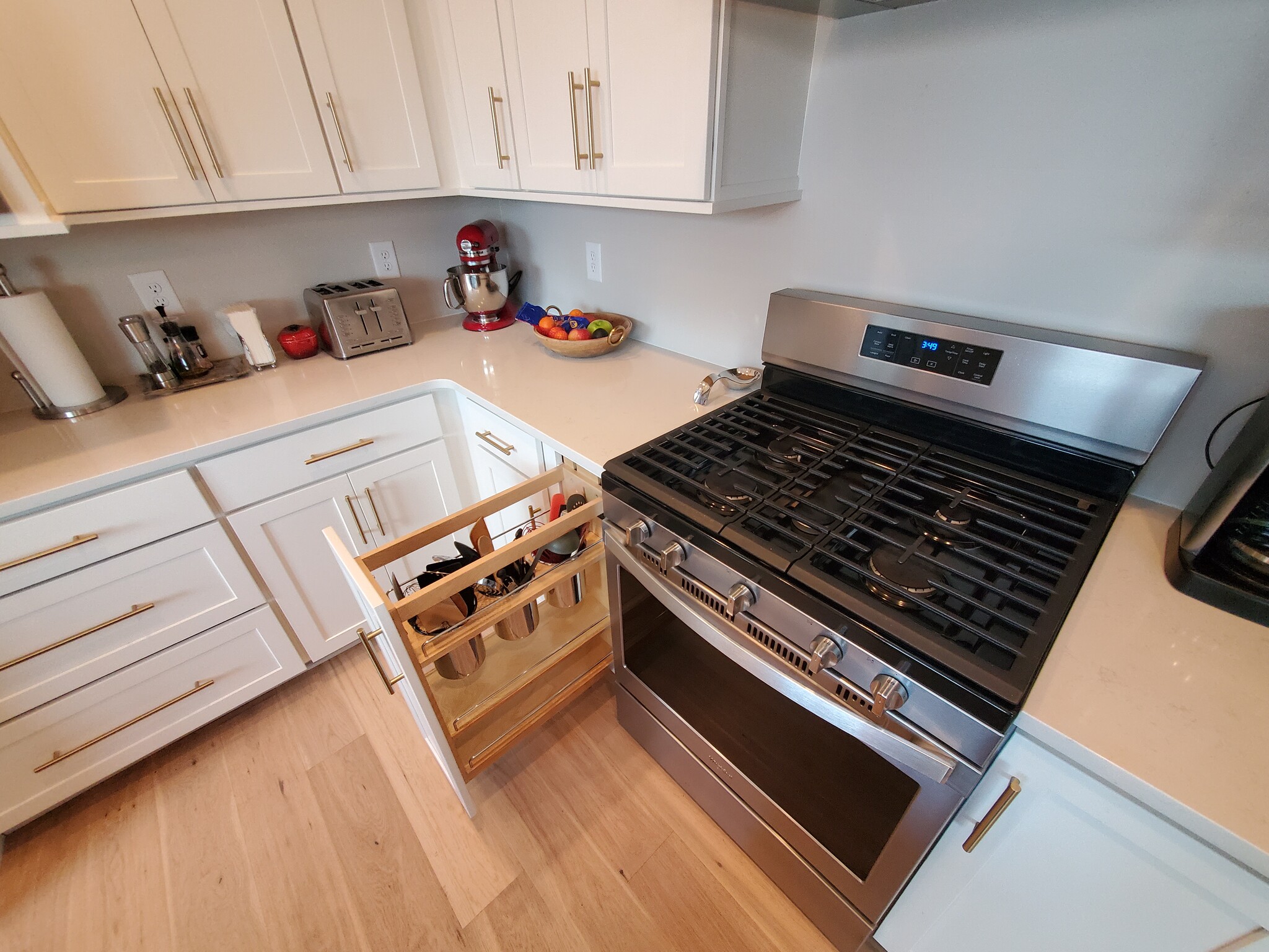 Cabinet system has all the extras - like this clever storage system for cooking utensils. - 1021 Cheatham Pl