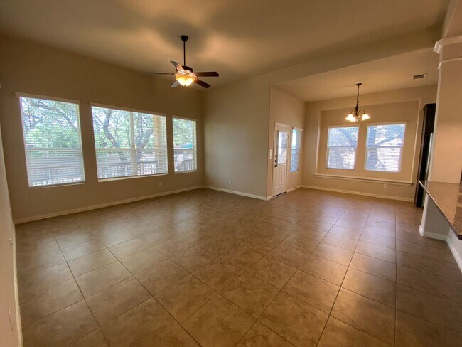 Building Photo - July Move-In Special