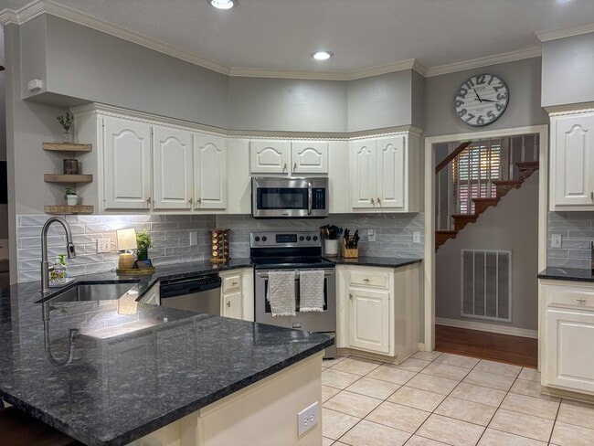 Building Photo - Welcome to your new home!!!