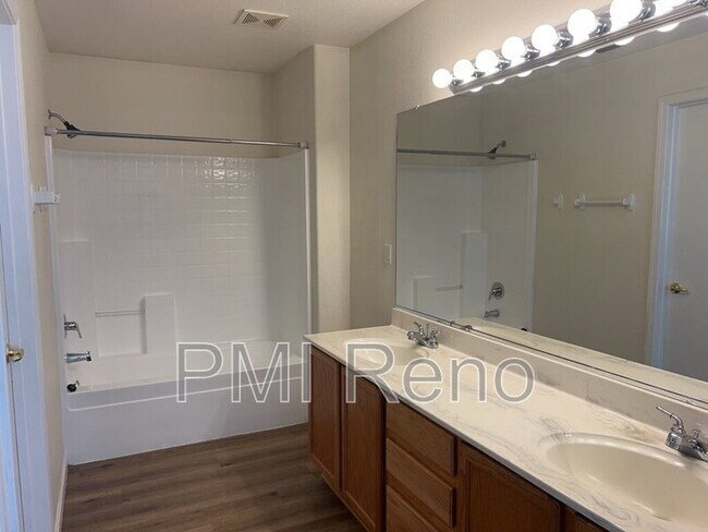 Building Photo - 7732 Corso St