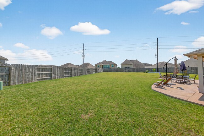 Building Photo - 15202 Davan Springs Dr