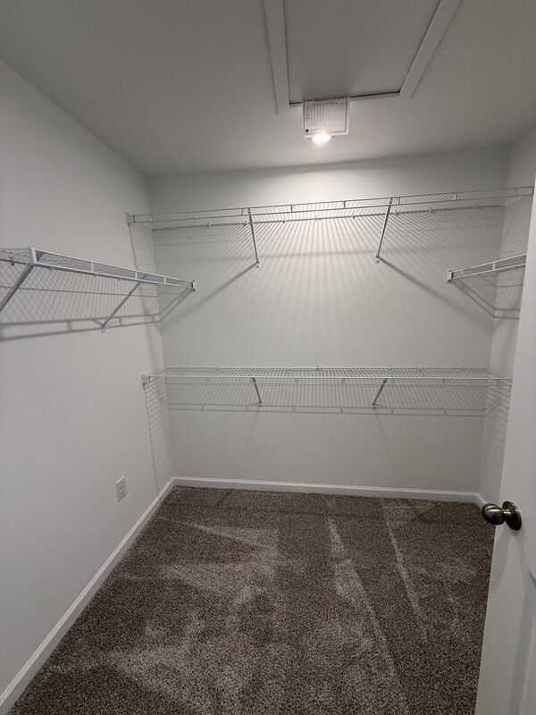 Building Photo - 4196 Sadler Rd