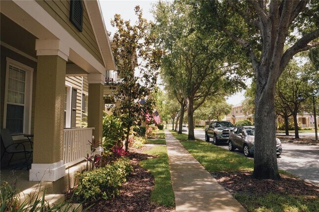 Building Photo - 7125 Harmony Square Dr S