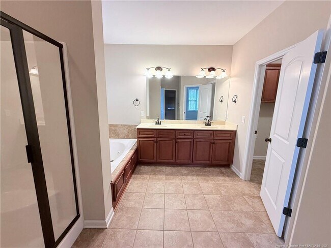 Building Photo - 171 Cedar Ln