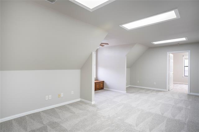 Building Photo - 250 Timberleaf Dr