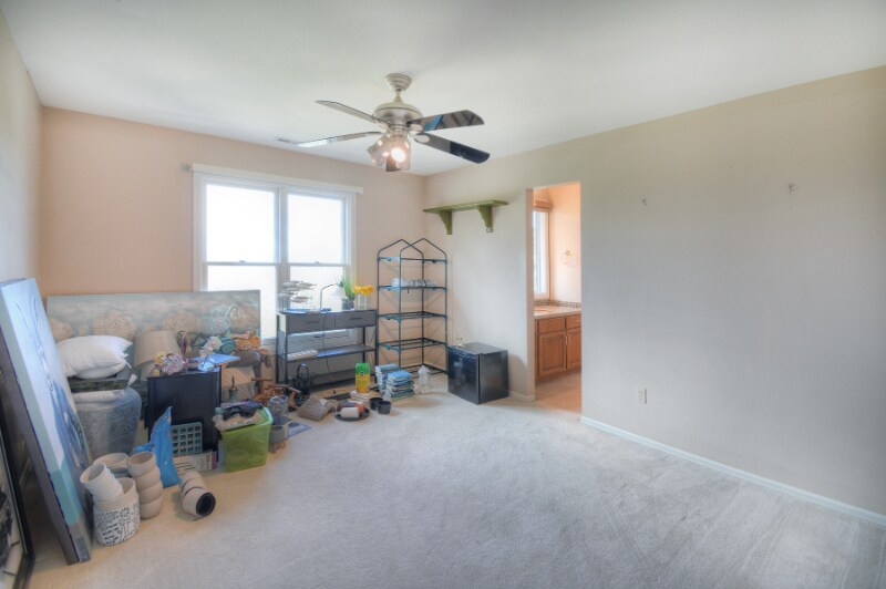 Building Photo - 485 Vanderbilt Ct