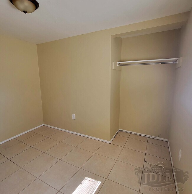 Building Photo - 3810 N 56th St