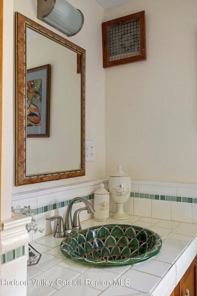 Building Photo - 114 Chase Rd