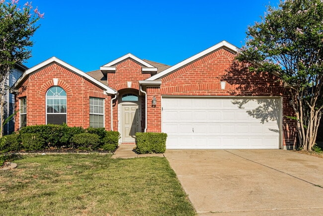 Building Photo - 906 Oak Hollow Ln