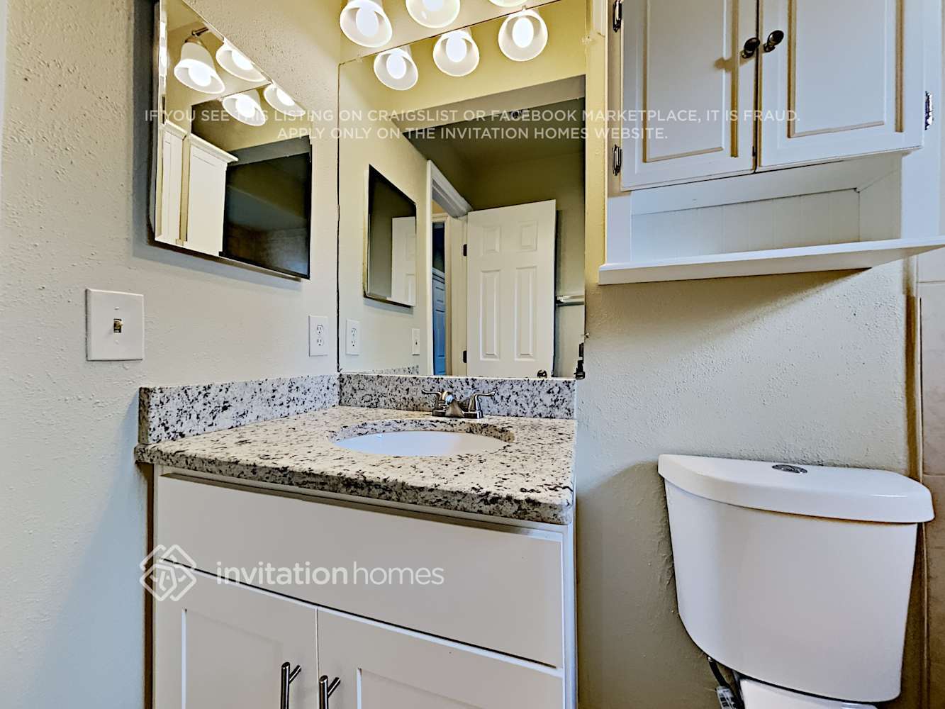 Building Photo - 439 Meander Dr N