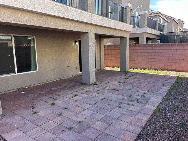 Building Photo - 3 Story Home Nestled in the Heart of Coronado Ranch