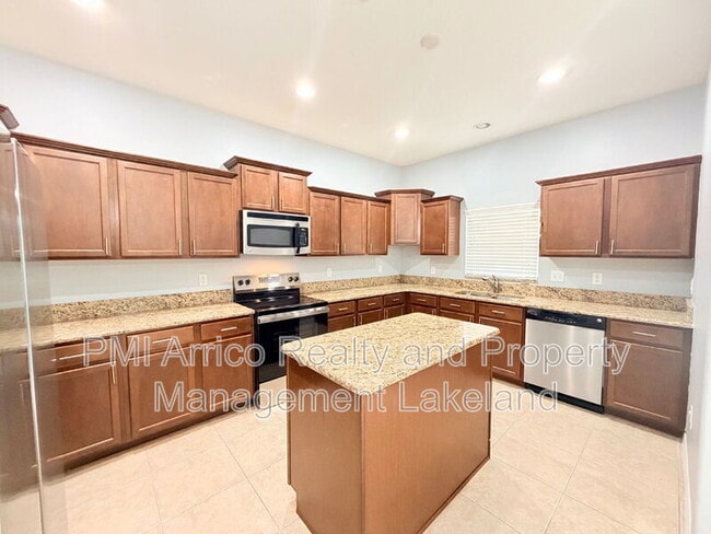 Building Photo - 3648 Madbury Cir