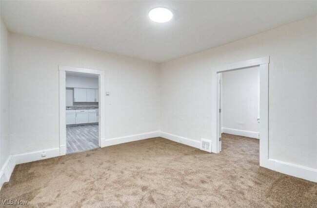 Building Photo - 6701 Gertrude Ave