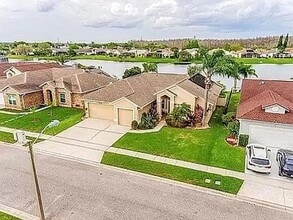 Building Photo - 2415 Raven Croft Ct