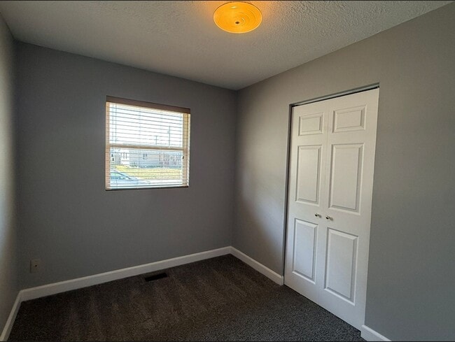Building Photo - Meadowlark Ranch! 3 bed, 1 bath