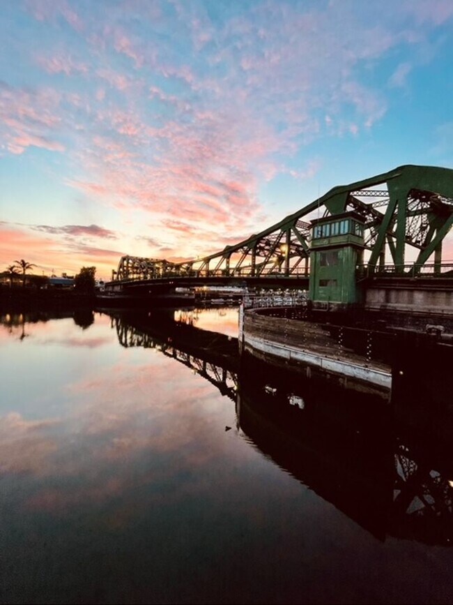 Building Photo - 2939 Glascock St