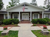 Building Photo - Peaceful paradise
