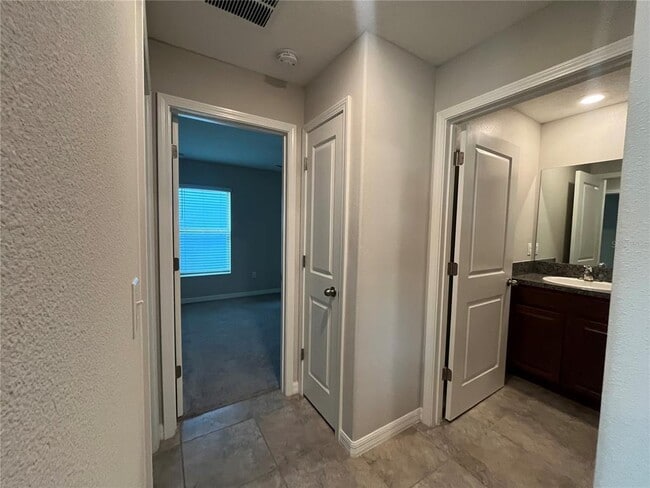 Building Photo - 7211 Ozello Trail Ave