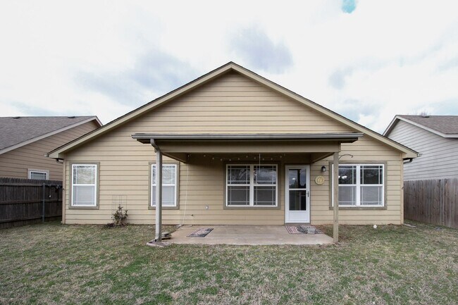 Building Photo - Complete Remodel In Bixby!