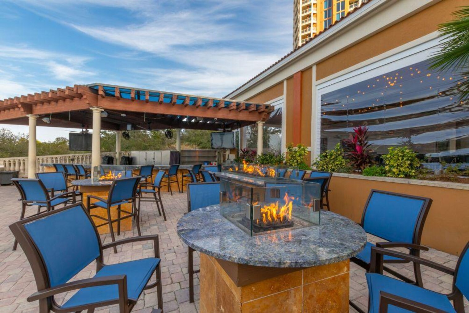 Building Photo - 2 Portofino Dr