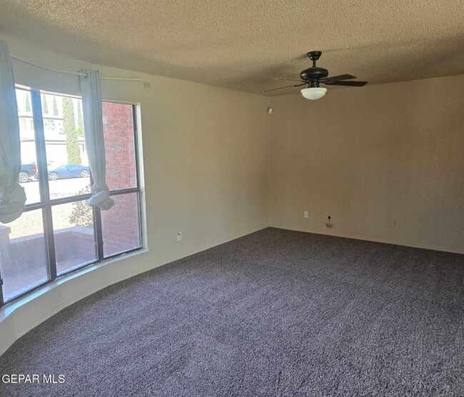 Building Photo - 11920 Pueblo Del Rio Way