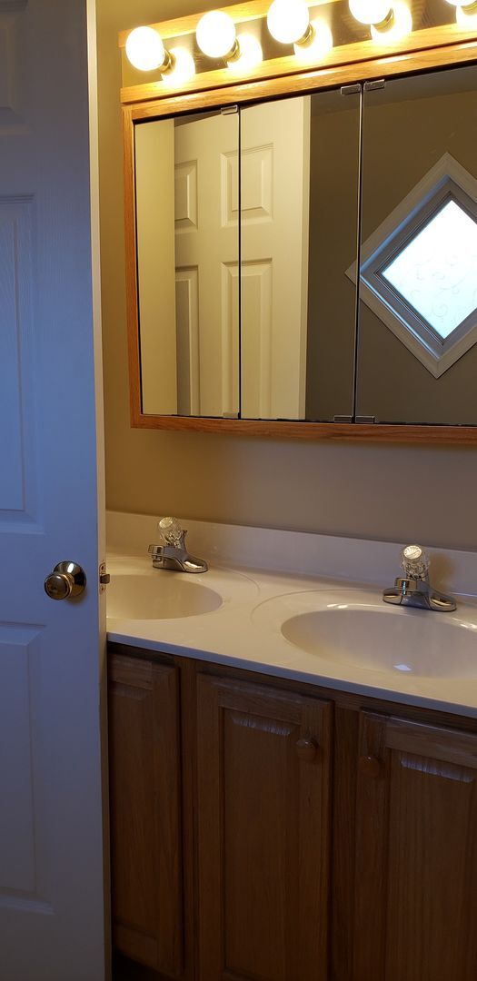 Building Photo - 634COAKWOODD