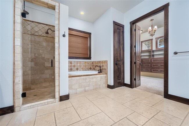 Building Photo - 308 Golden Bear Dr