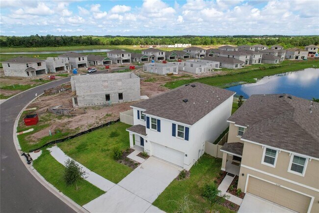Building Photo - 16506 Mosaic Oar Dr
