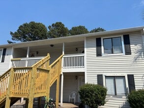 Building Photo - 2 BEDROOM 2 BATH CONDO AT COASTAL VILLAS