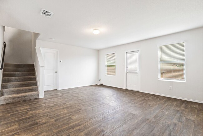 Building Photo - 2526 Wentwood Run