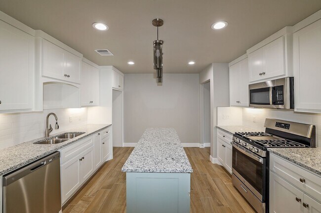 Building Photo - Available with Our Lease with Purchase Opt...