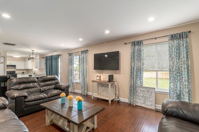 Building Photo - 3854 Cheryl Ct