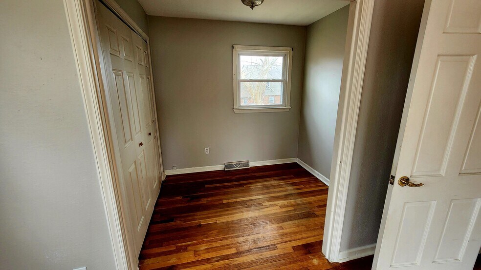 Building Photo - 510 Kingston Hall Ct