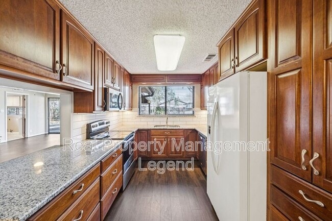 Building Photo - 2017 Durham St